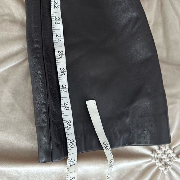 Lord and Taylor Leather pants - Picture 5 of 8